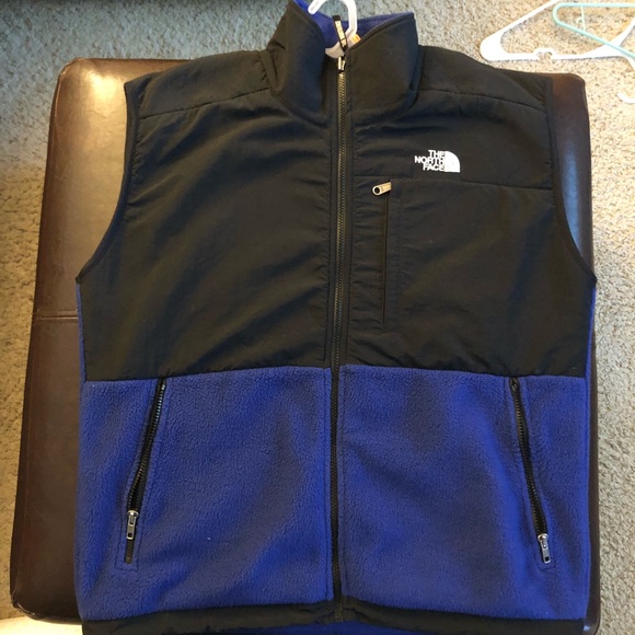 north face fuzzy vest